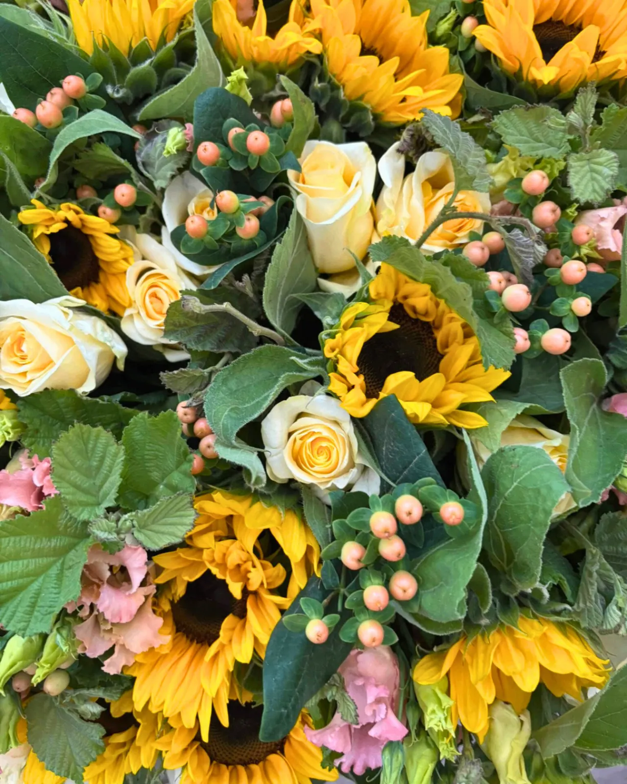 Le langage des fleurs : que signifient les couleurs de votre bouquet ?